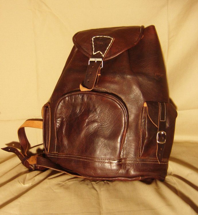 Mochila de cuero mediana