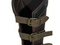 Brazales reforzados de piel entrelazada con remaches