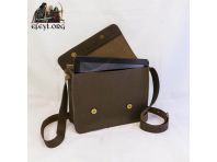 Bolsa bandolera rectangular steampunk para tablet