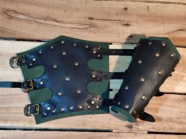 Brazales piel remaches rustico vikingo medieval