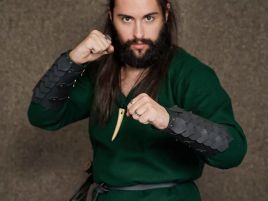 Brazales cuero piel escamas