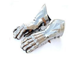 Guanteletes de acero F, góticos