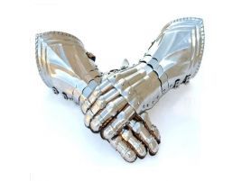 Guanteletes de acero F, góticos